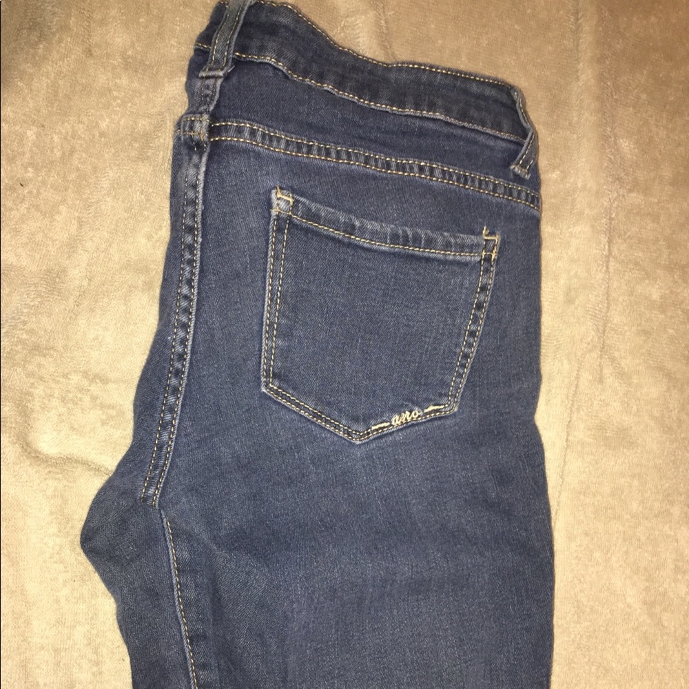 Cloths - Picture 2 of 4